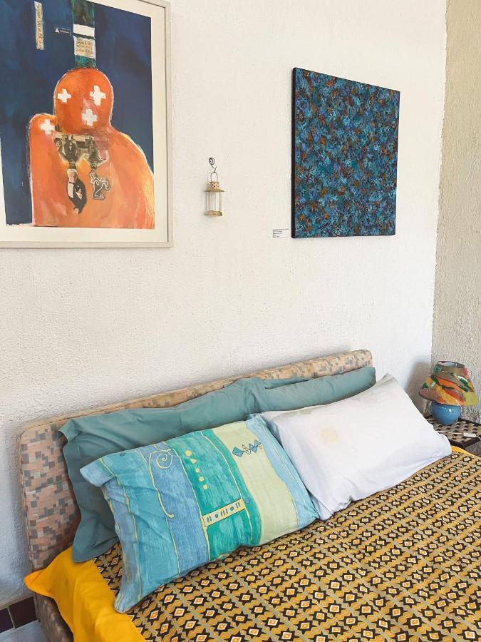 אומרורו Eins Art Studios מראה חיצוני תמונה